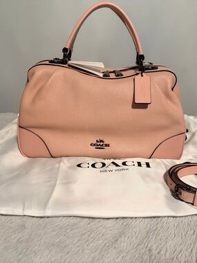Like New, Coach Pebbled Leather Satchel in Light Pink